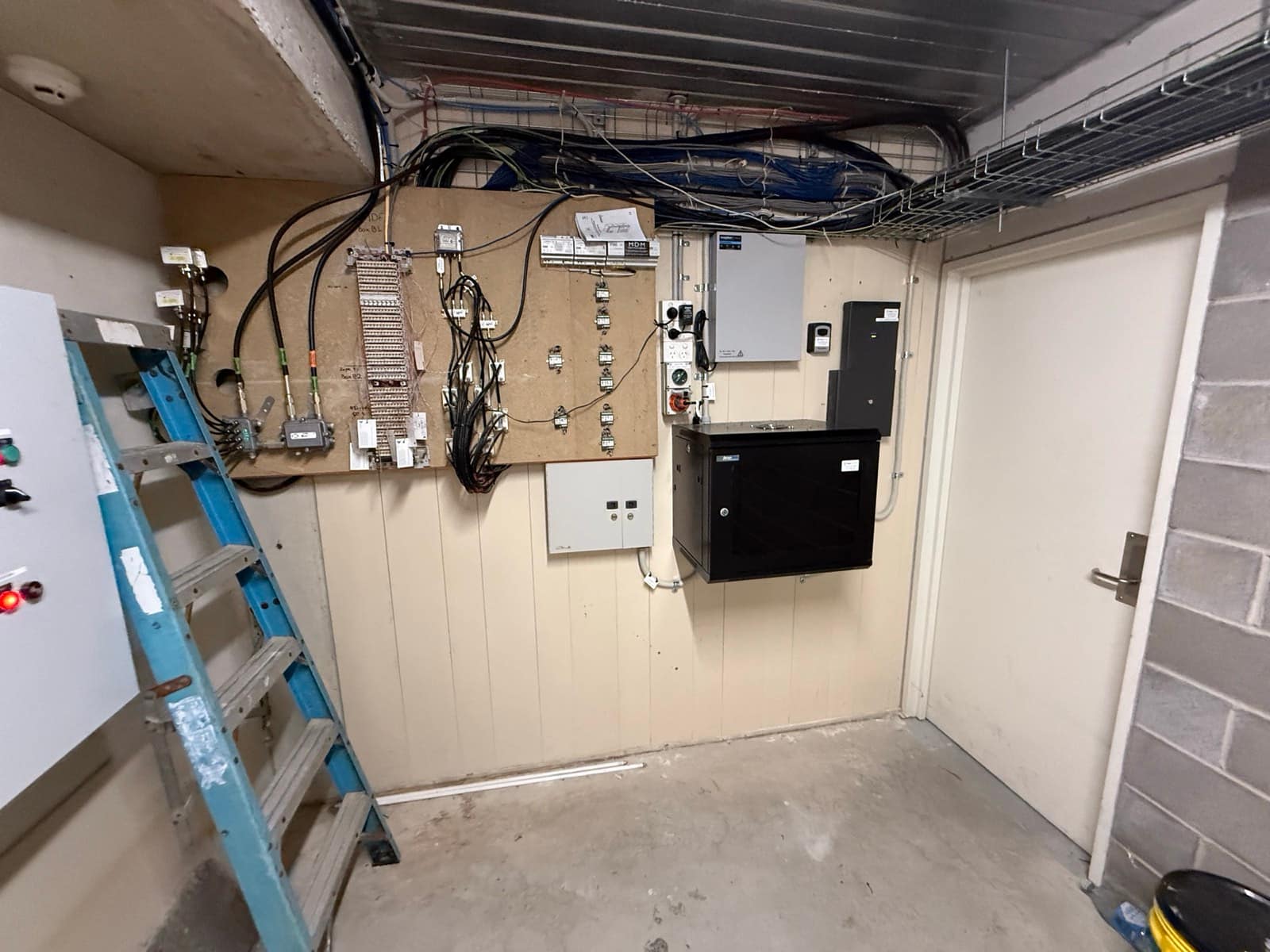 Commercial electrical and data services by True Line Electrical Melbourne